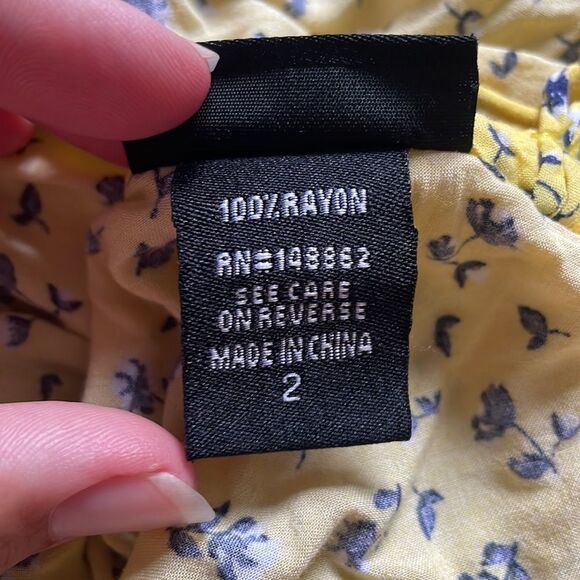 Torrid Yellow Floral Tank Top - Picture 4 of 6